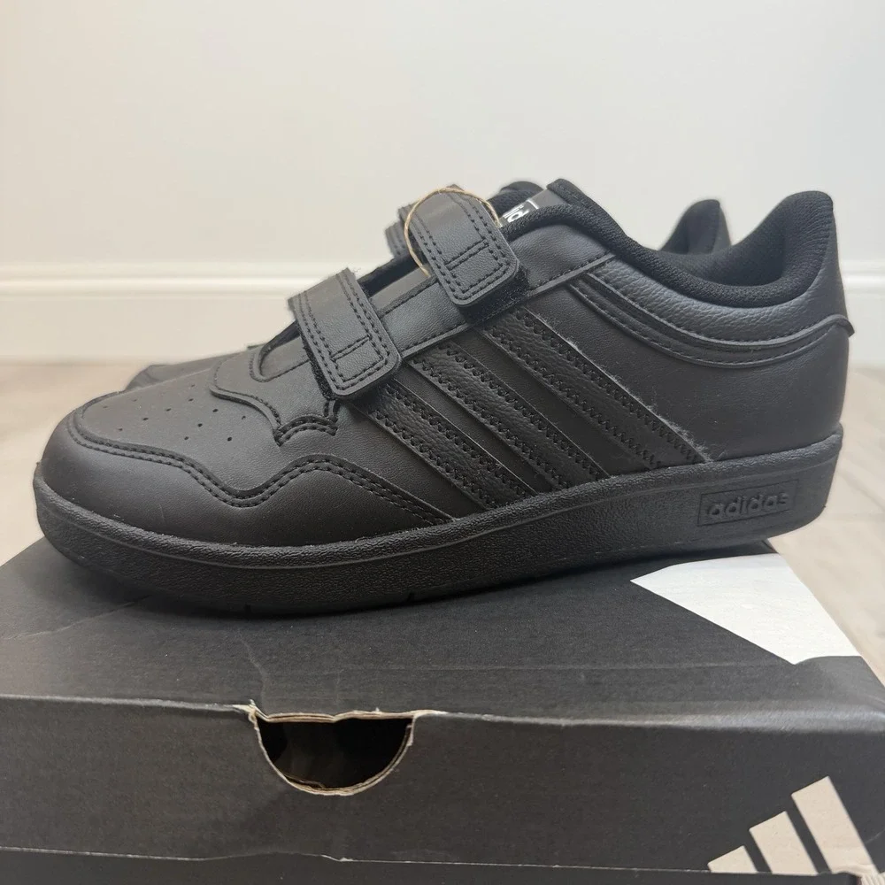 NEW‎ Adidas Hoops 4.0 CF C Unisex Kids Size 3 Black JQ5222